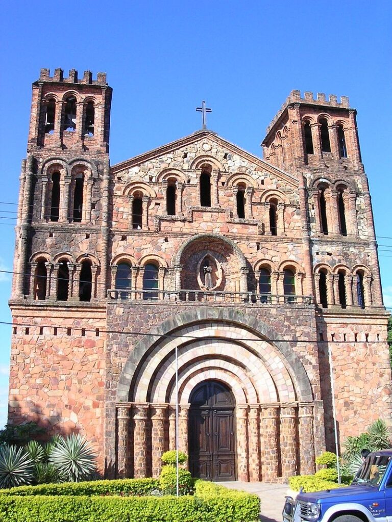 Parroquia Nuestra Señora de la Asunción Villarica