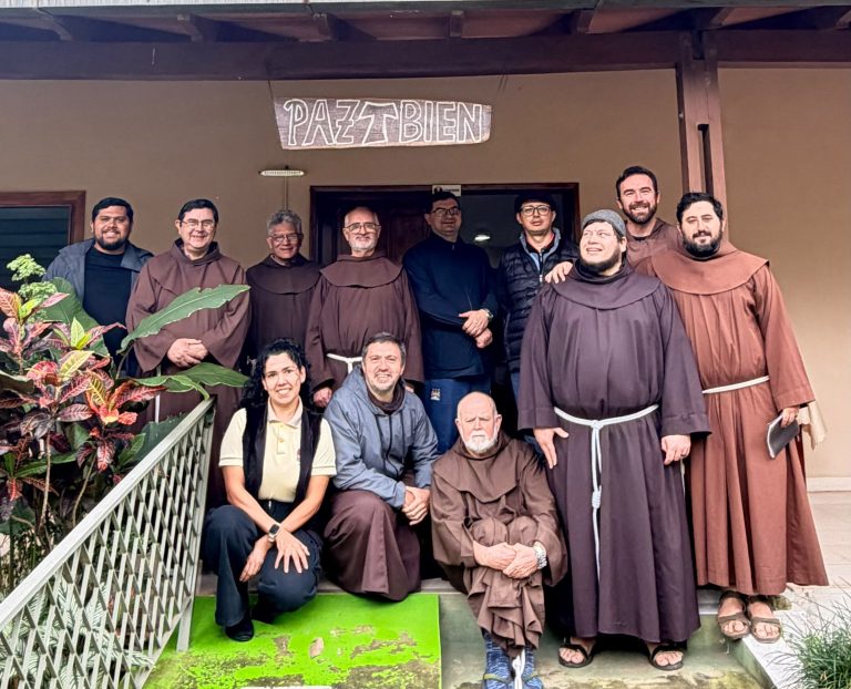 Primera tanda del retiro provincial en Lambaré, invitados a «conversar con el Espíritu»